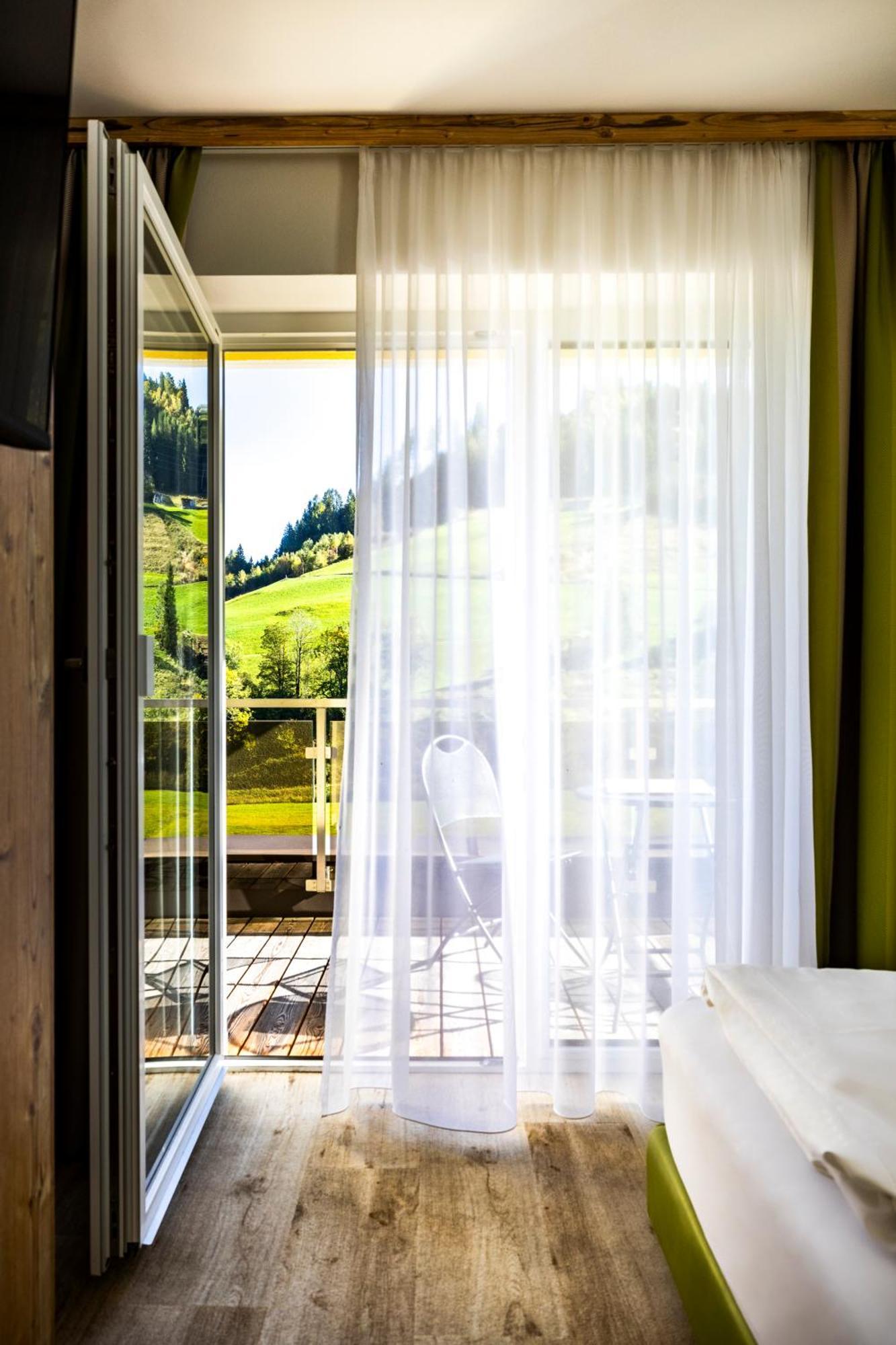 Hotel Der Alpenblick Sankt Johann im Pongau Zewnętrze zdjęcie